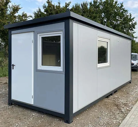 Bürocontainer 6,00 × 2,40 m mit WC, Dusche und Küche (Ref. 2390) – Ansicht 1