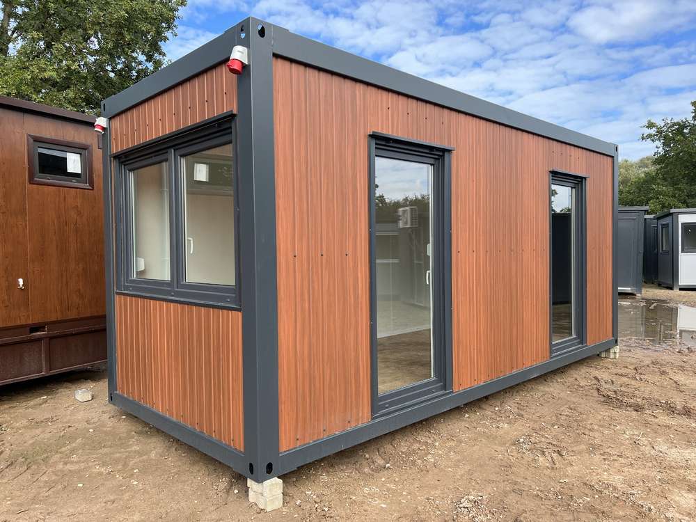 Standard-Bürocontainer 6,00 × 2,43 m – Ansicht 1