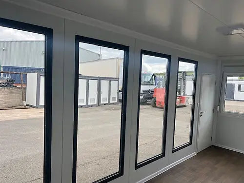 Mobiler Bürocontainer mit Panoramafenstern (Ref. C3301) – Ansicht 6
